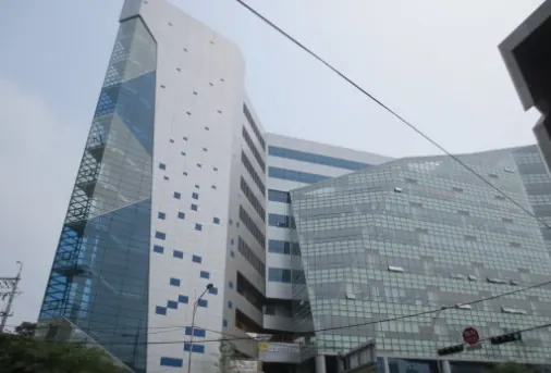 동대문패션비즈센터 건물 외관