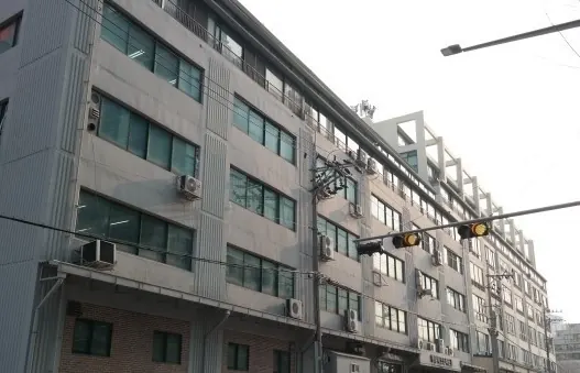 동일테크노타운2차 건물 외관