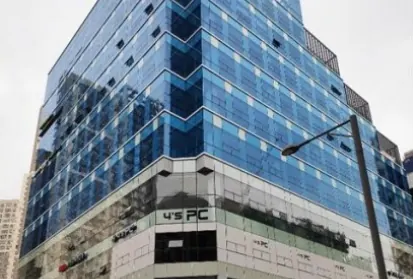 더 스페이스타워 건물 외관