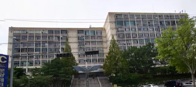 분당테크노파크 C동 건물 외관