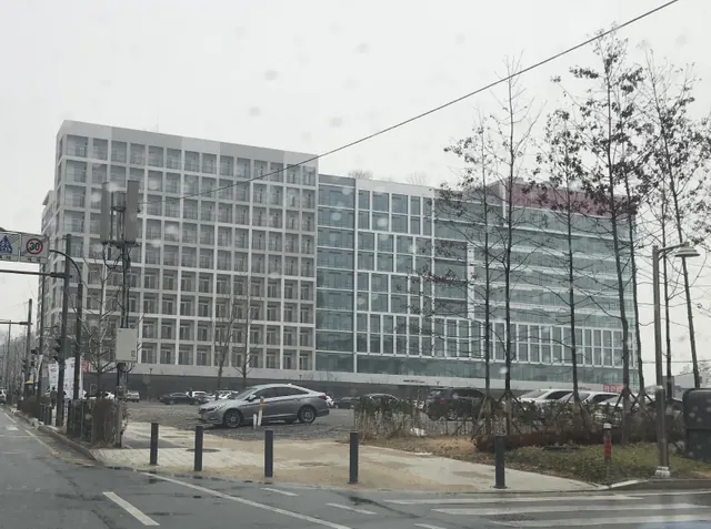 미사강변 SK V1 Center 건물 외관